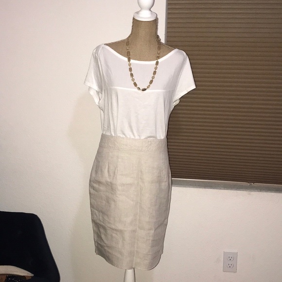 Banana Republic skirt. - Picture 5 of 8